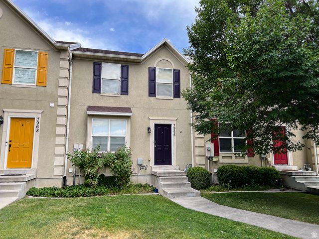7966 N Dundee Dr, Eagle Mountain, UT 84005 Main Photo