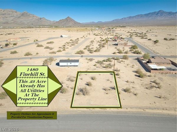 1480 W Finehill Street , Pahrump, NV 89060