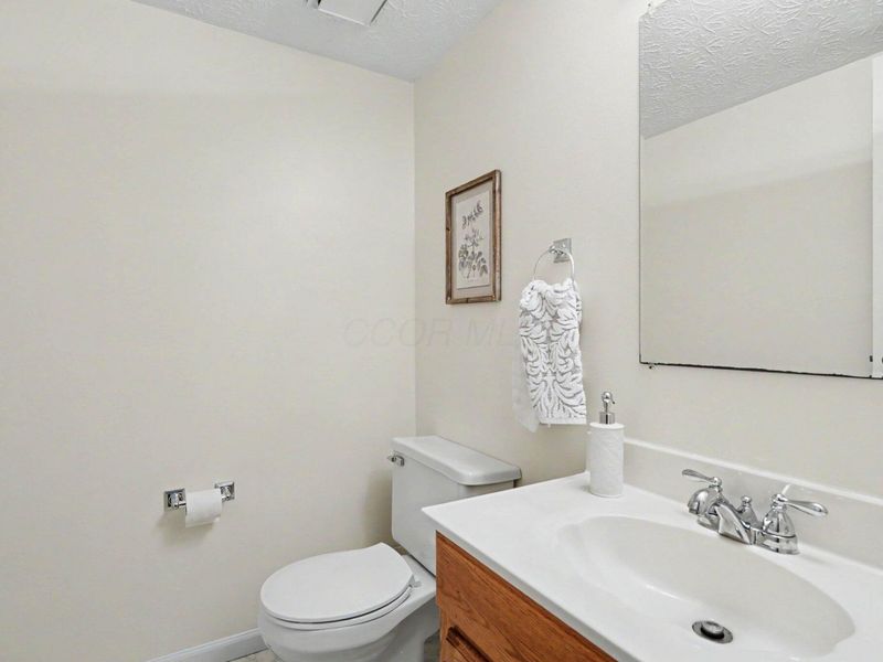 5795 Ballymead Boulevard, Dublin, OH 43016 Photo 18