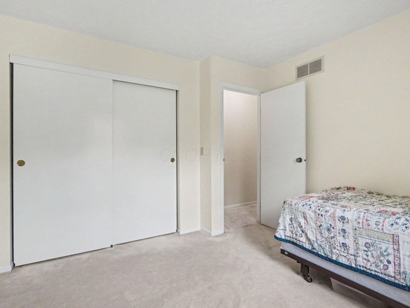 5795 Ballymead Boulevard, Dublin, OH 43016 Photo 27