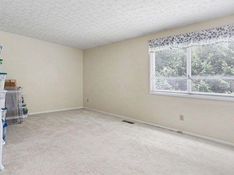 5795 Ballymead Boulevard, Dublin, OH 43016 Photo 28