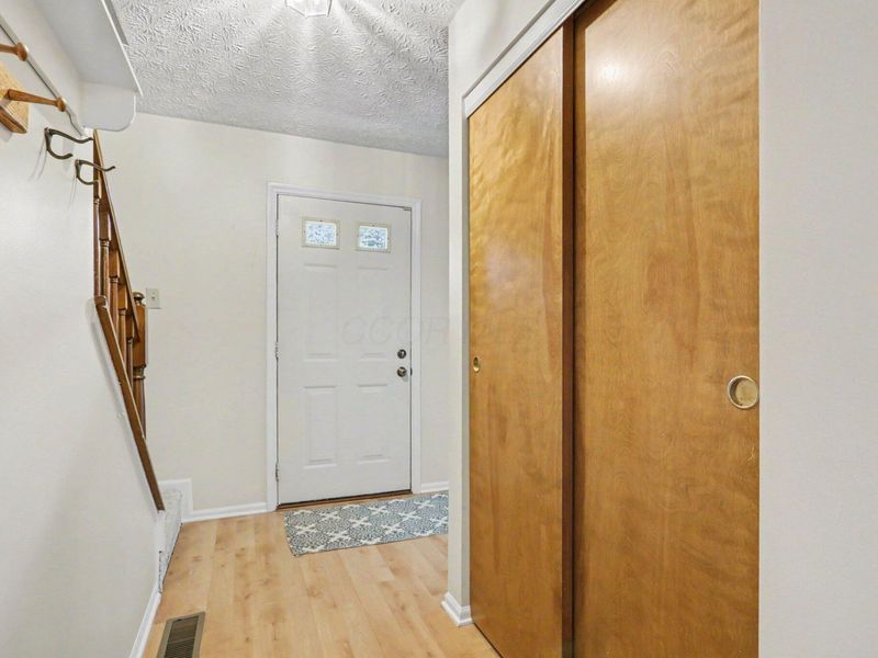5795 Ballymead Boulevard, Dublin, OH 43016 Photo 4