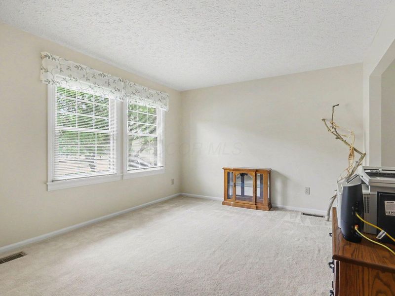 5795 Ballymead Boulevard, Dublin, OH 43016 Photo 7
