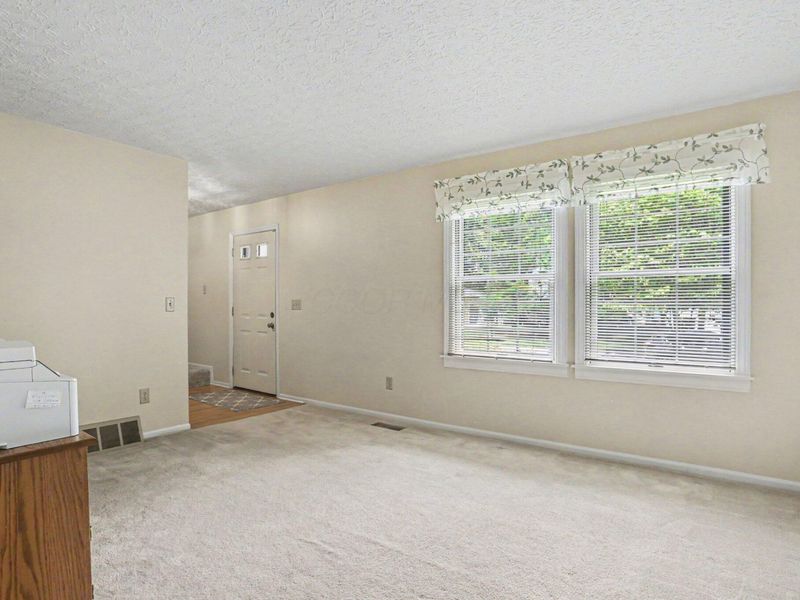5795 Ballymead Boulevard, Dublin, OH 43016 Photo 8