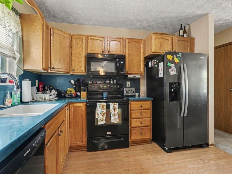 5569 Sullivant Avenue, Galloway, OH 43119 Photo 10