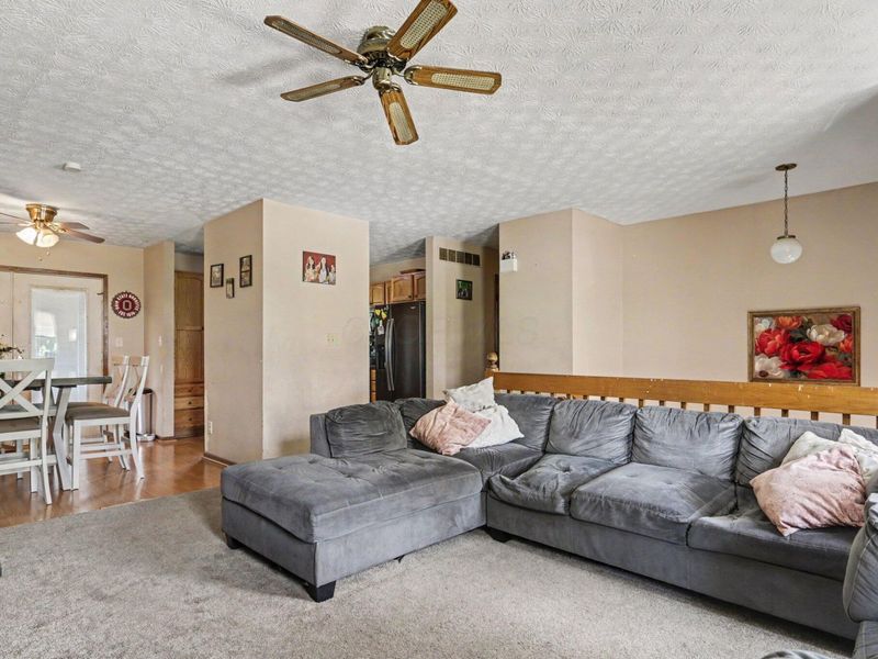 5569 Sullivant Avenue, Galloway, OH 43119 Photo 6
