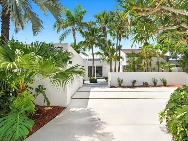 10420 SW 64th St, Miami, FL 33173