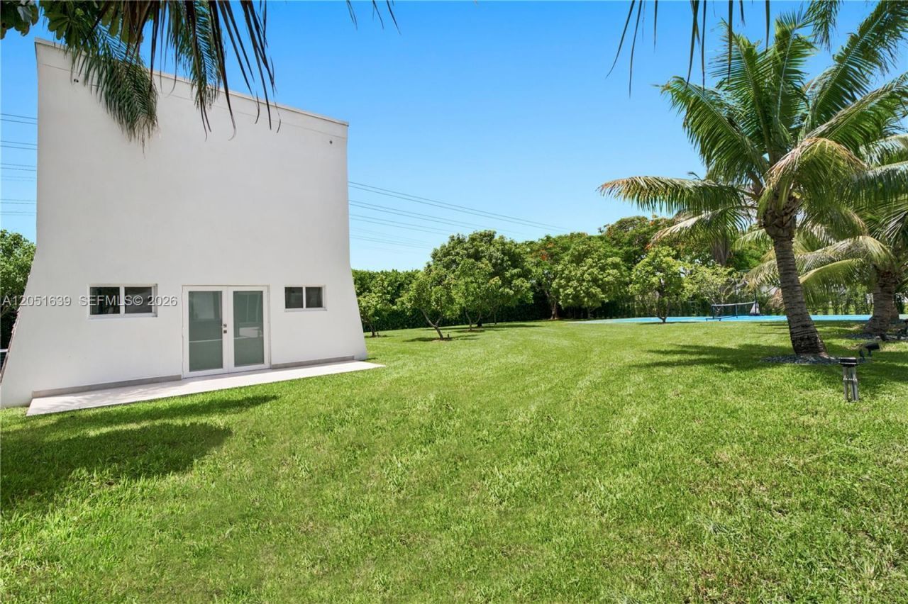 10420 SW 64th St, Miami, FL 33173 Photo