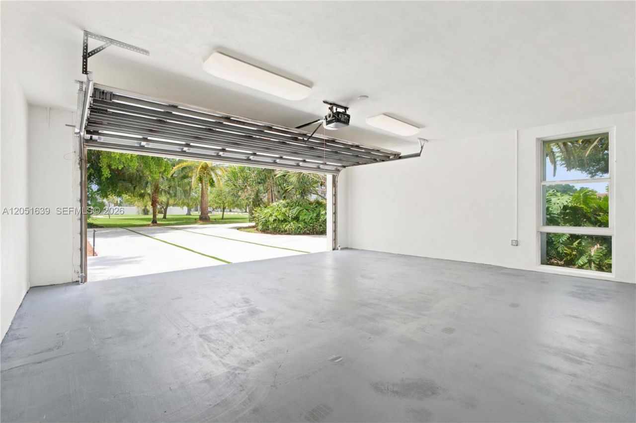 10420 SW 64th St, Miami, FL 33173 Photo