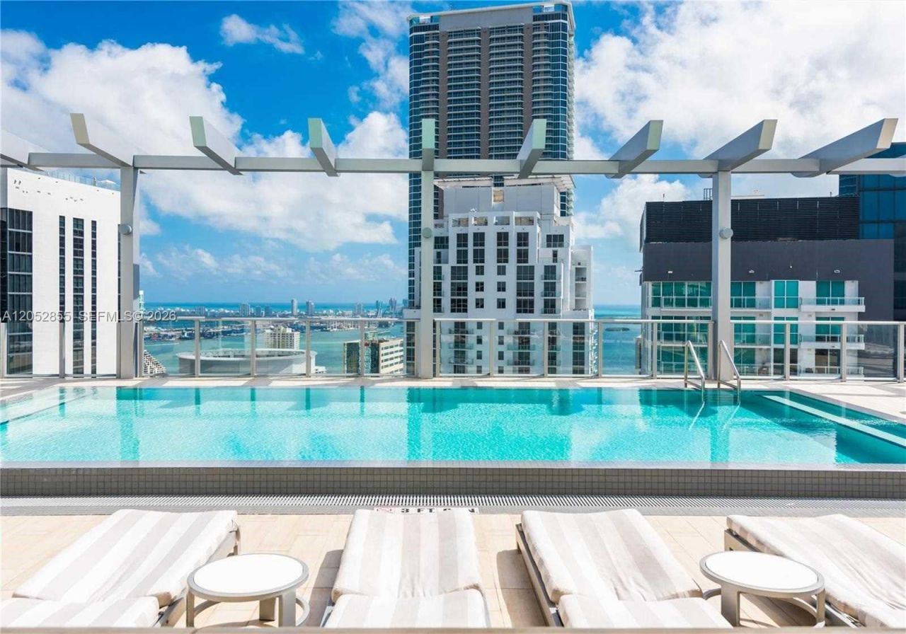 1100 S Miami Ave, Unit 411, Miami, FL 33130 Photo