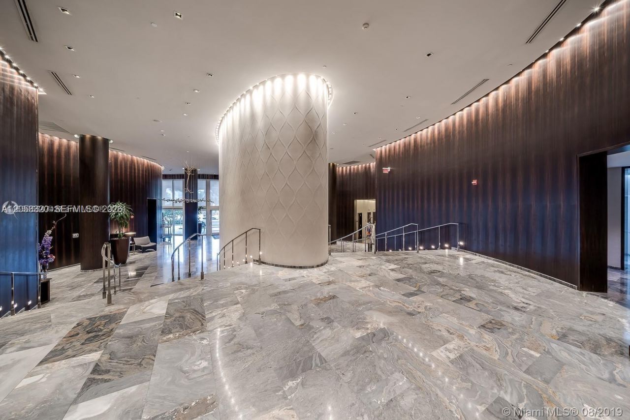 17201 Collins Ave, Unit 2502, Sunny Isles Beach, FL 33160 Photo