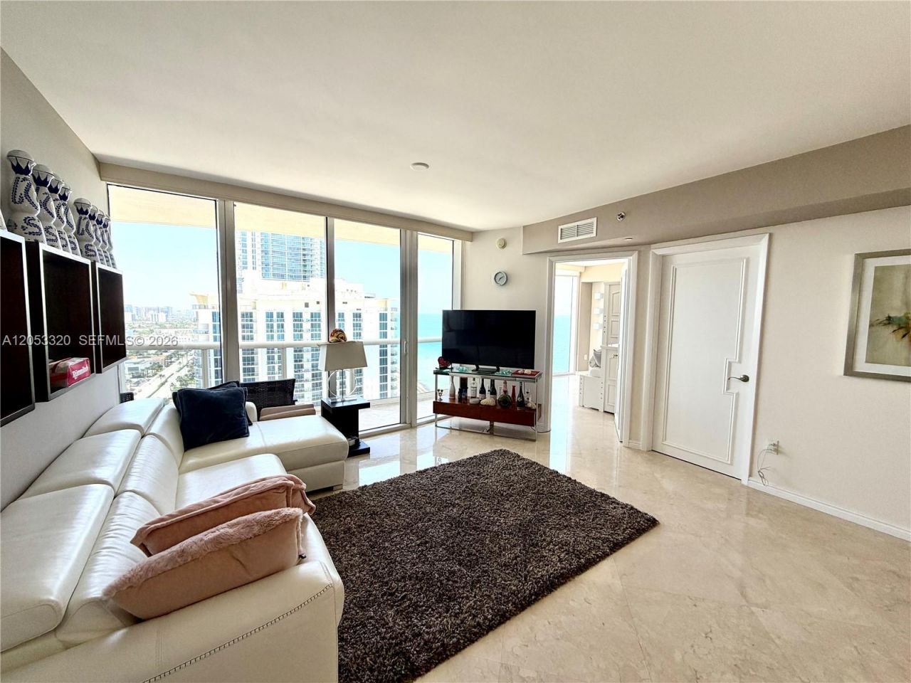 17201 Collins Ave, Unit 2502, Sunny Isles Beach, FL 33160 Photo