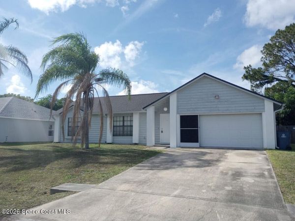 1073 Banks Street NW , Palm Bay, FL 32907