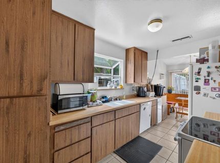 8960 Brydon Way, Sacramento, CA 95826 Photo