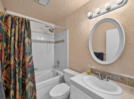 8960 Brydon Way, Sacramento, CA 95826 Photo