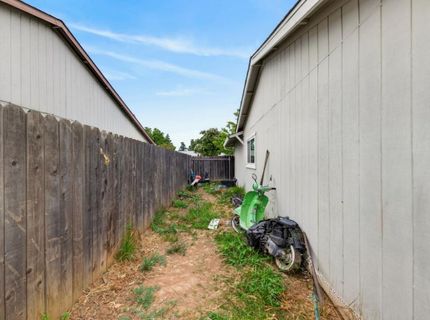 8960 Brydon Way, Sacramento, CA 95826 Photo