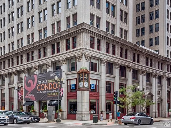 314 N Broadway , Unit 1701, St Louis, MO 63102