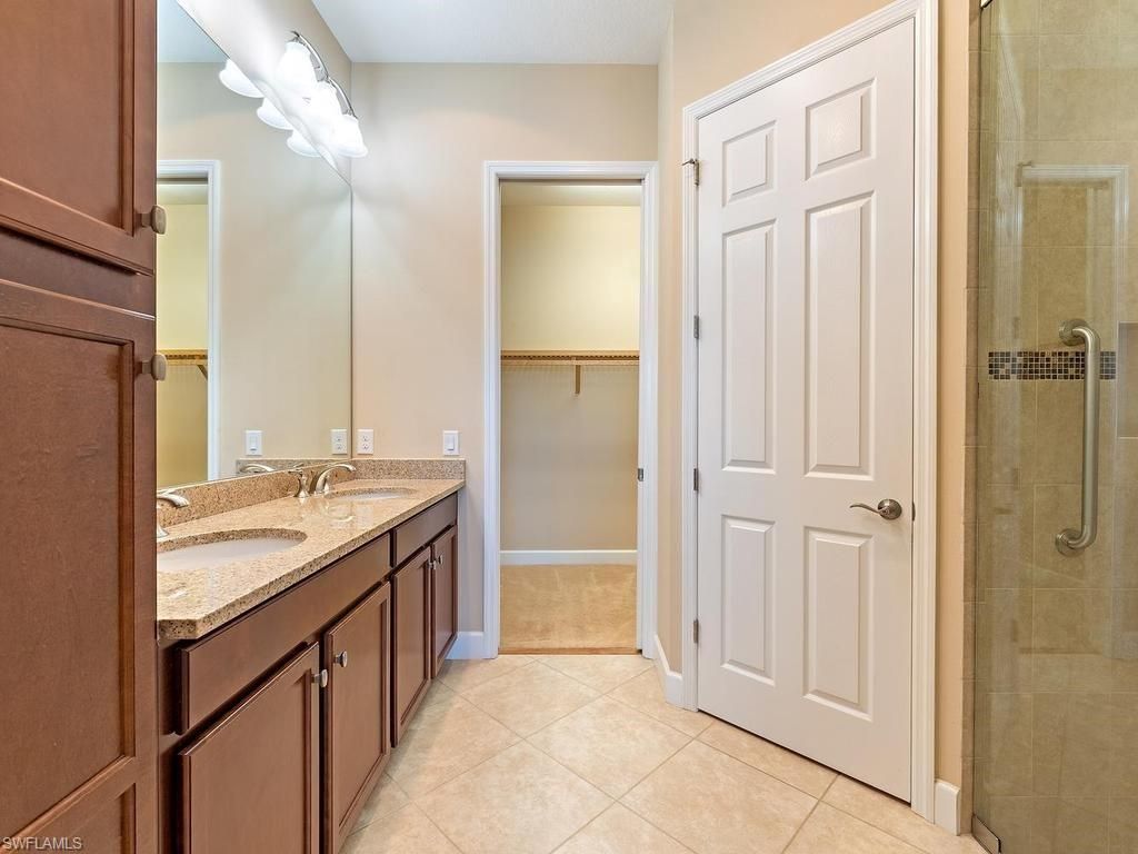 9442 Isla Bella Cir, Bonita Springs, FL 34135 Photo
