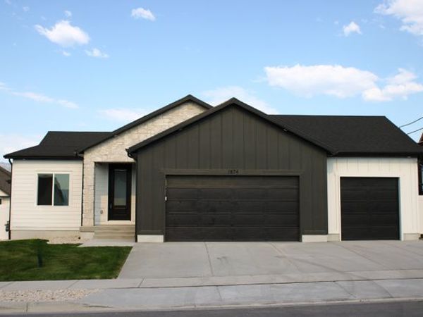 1874 MANTLE WAY , Unit 419, Grantsville, UT 84074