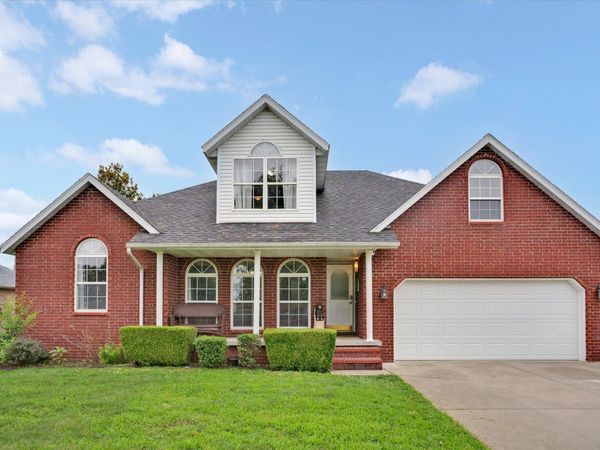 970 Brookside Drive , Marshfield, MO 65706