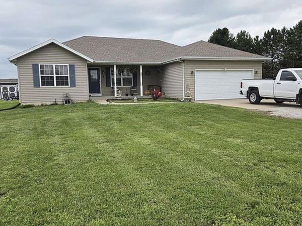 5419 S 165th Road , Brighton, MO 65617