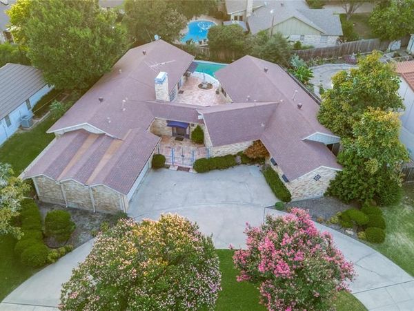 6101 Circleview Drive, Haltom City, TX 76180