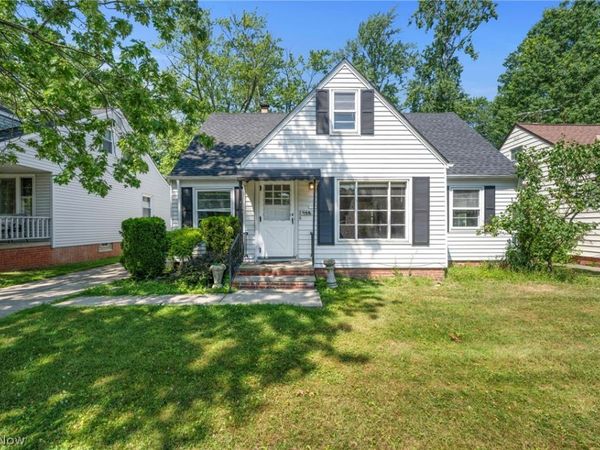 988 Glenside Road , South Euclid, OH 44121