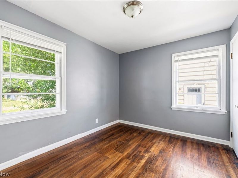 988 Glenside Road, South Euclid, OH 44121 Photo 12