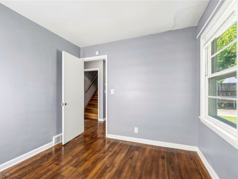 988 Glenside Road, South Euclid, OH 44121 Photo 13