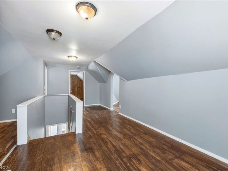 988 Glenside Road, South Euclid, OH 44121 Photo 18