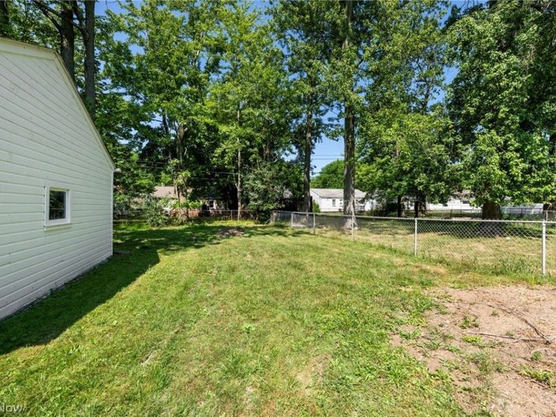 988 Glenside Road, South Euclid, OH 44121 Photo 29