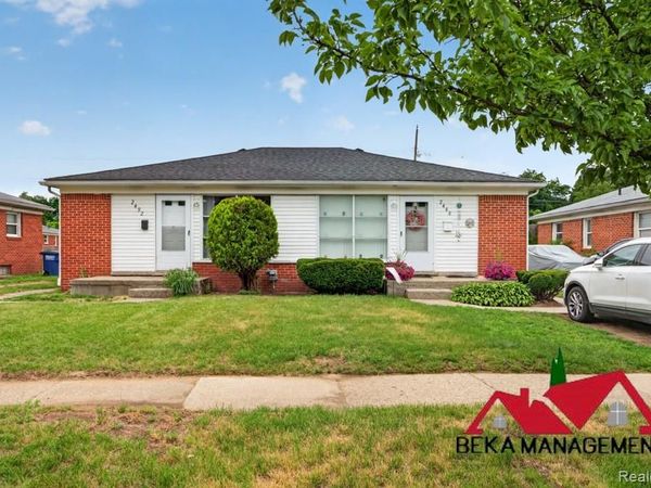 2492 Ackley Avenue , Westland, MI 48186
