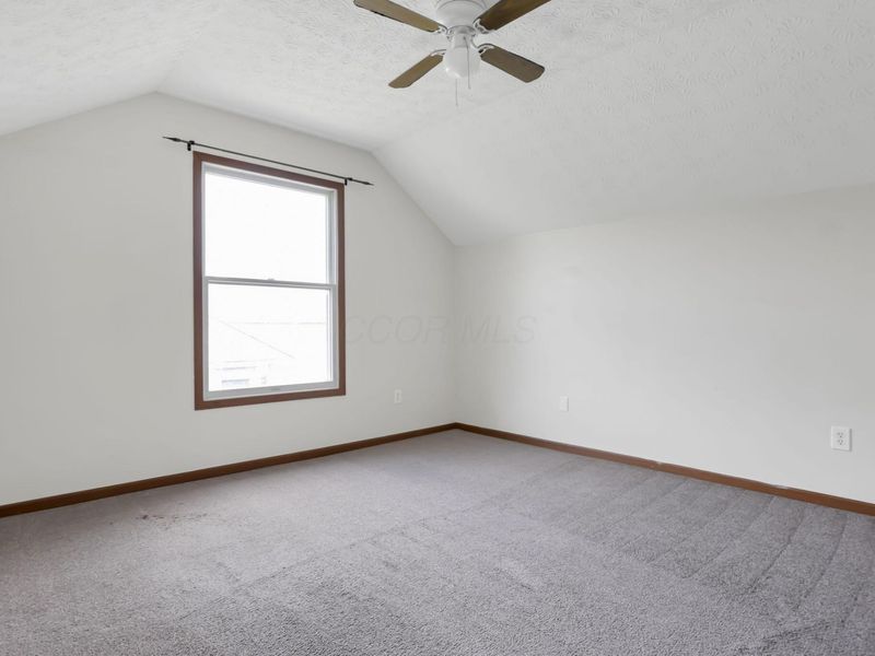 562 Hunnicut Drive, Reynoldsburg, OH 43068 Photo 23