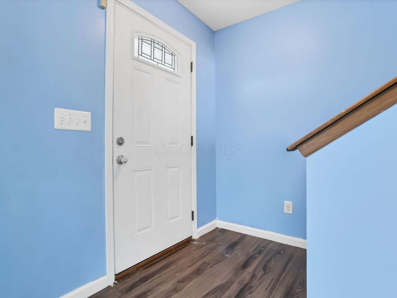 562 Hunnicut Drive, Reynoldsburg, OH 43068 Photo 6
