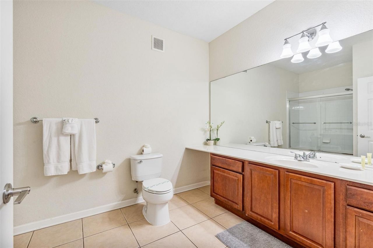 4114 Breakview Drive , Unit 110, Orlando, FL 32819 Photo