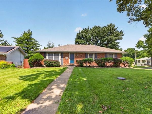 9200 Wyandotte Street, Kansas City, MO 64114