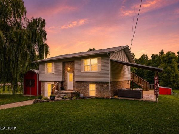 1585 Jeffers Rd, Huntsville, TN 37756