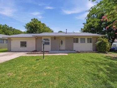 505 N 10th Street , Broken Arrow, OK 74012