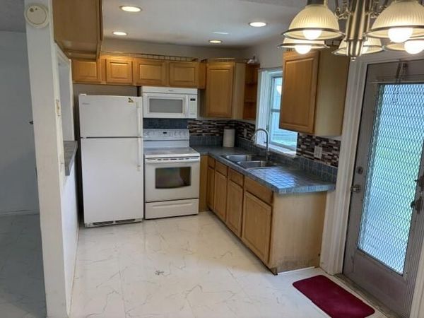 4315 NW 1ST, Deerfield Beach, FL 33064