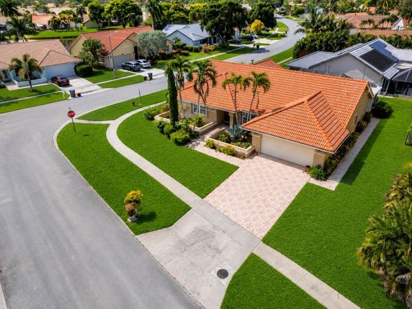 6083 SUNBERRY Circle, Boynton Beach, FL 33437