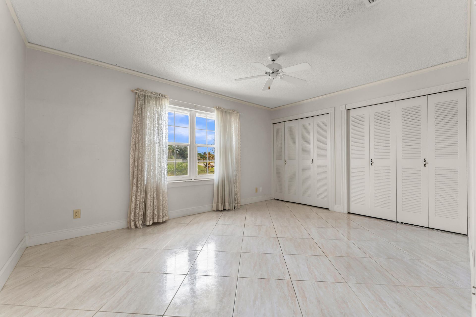 6083 Sunberry Circle, Boynton Beach, FL 33437 Photo
