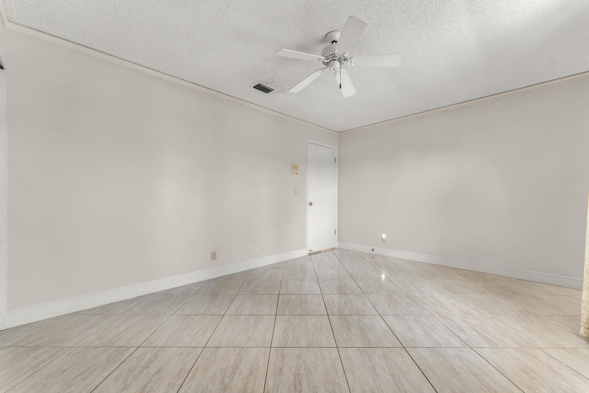 6083 Sunberry Circle, Boynton Beach, FL 33437 Photo