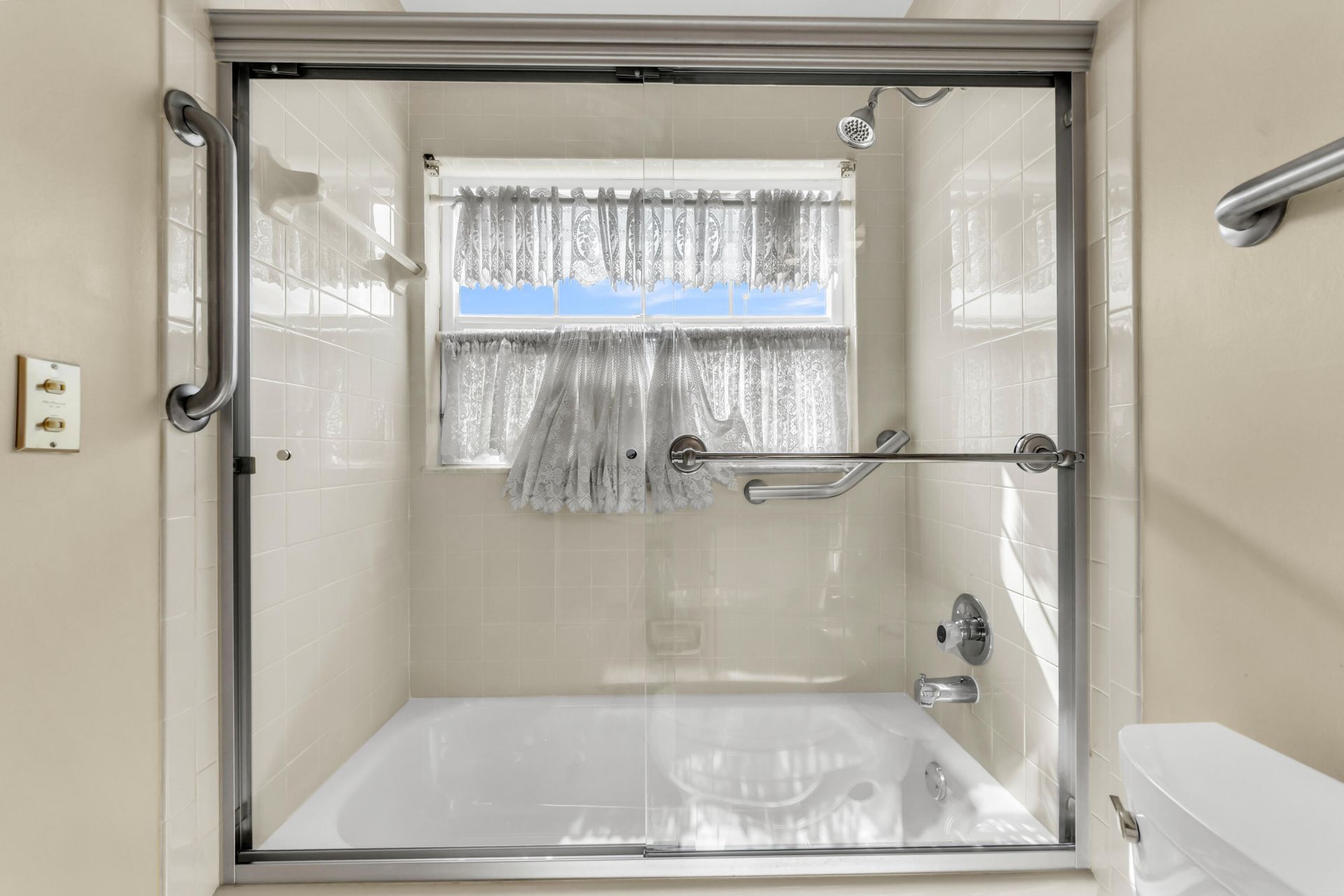 6083 Sunberry Circle, Boynton Beach, FL 33437 Photo