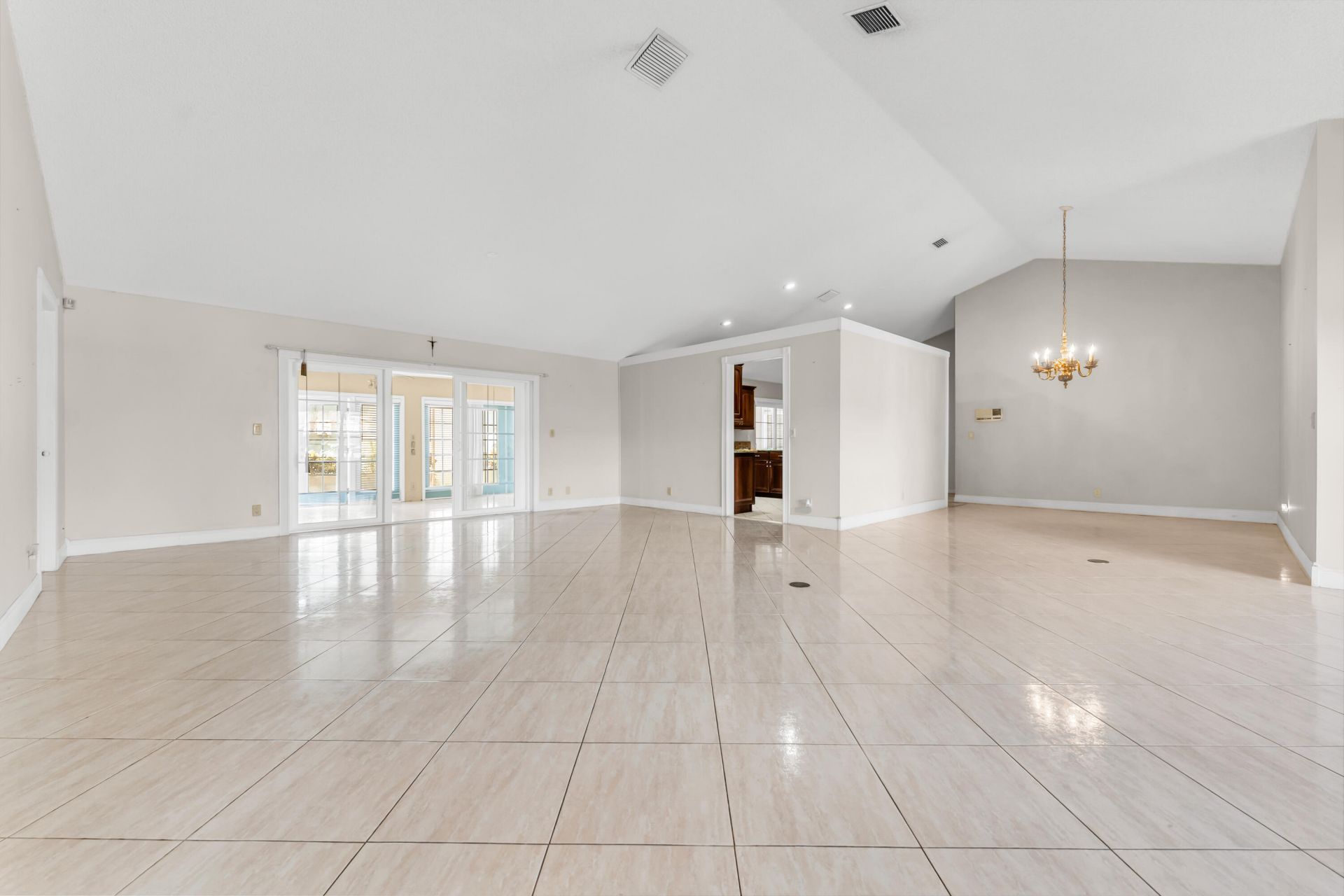 6083 Sunberry Circle, Boynton Beach, FL 33437 Photo