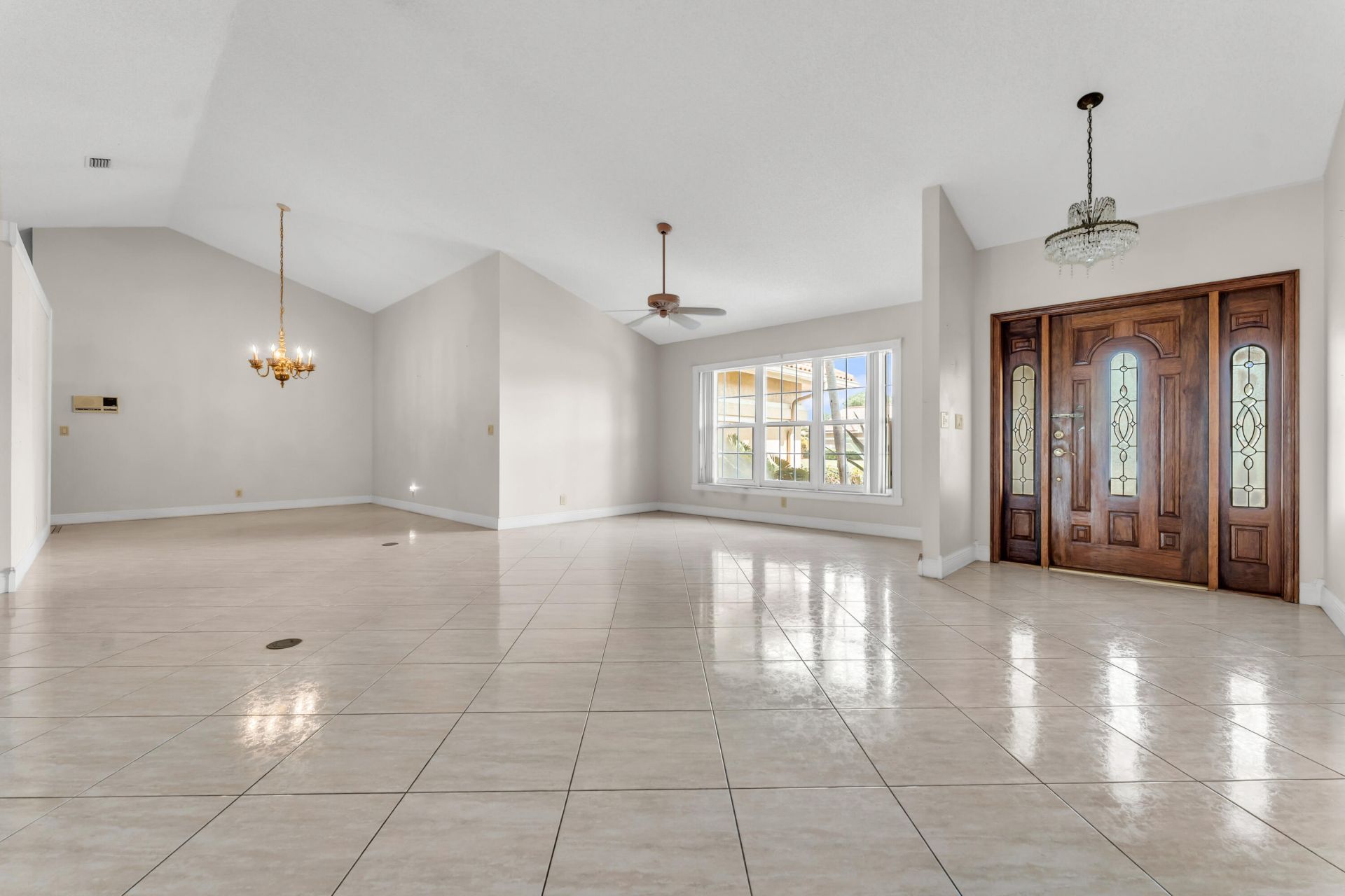 6083 Sunberry Circle, Boynton Beach, FL 33437 Photo