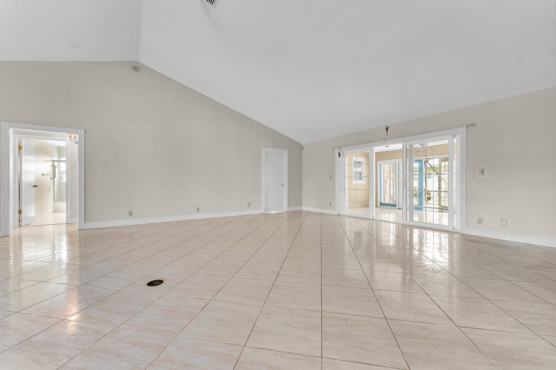 6083 Sunberry Circle, Boynton Beach, FL 33437 Photo