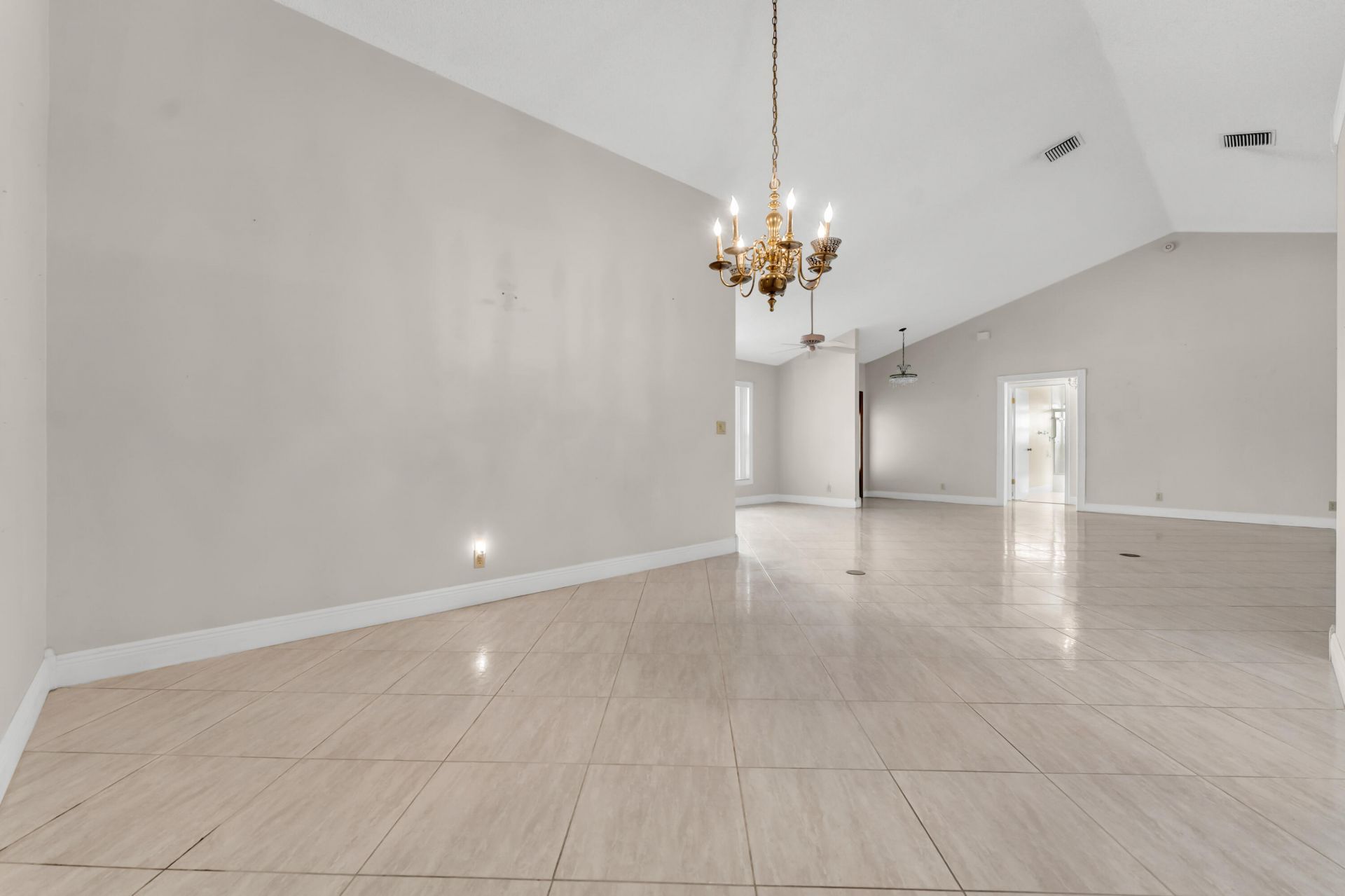 6083 Sunberry Circle, Boynton Beach, FL 33437 Photo