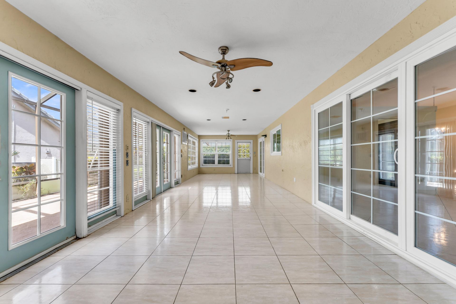 6083 Sunberry Circle, Boynton Beach, FL 33437 Photo