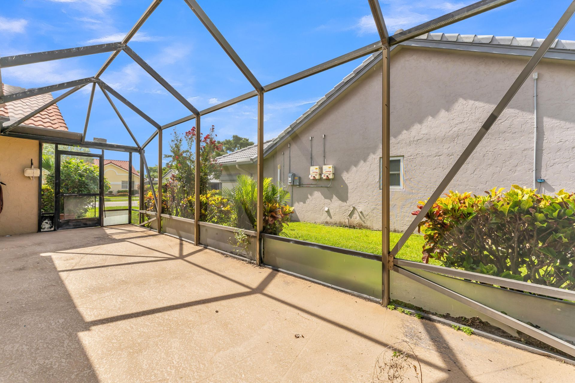 6083 Sunberry Circle, Boynton Beach, FL 33437 Photo