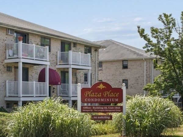 8 Kenmar Dr, Unit 60, Billerica, MA 01821